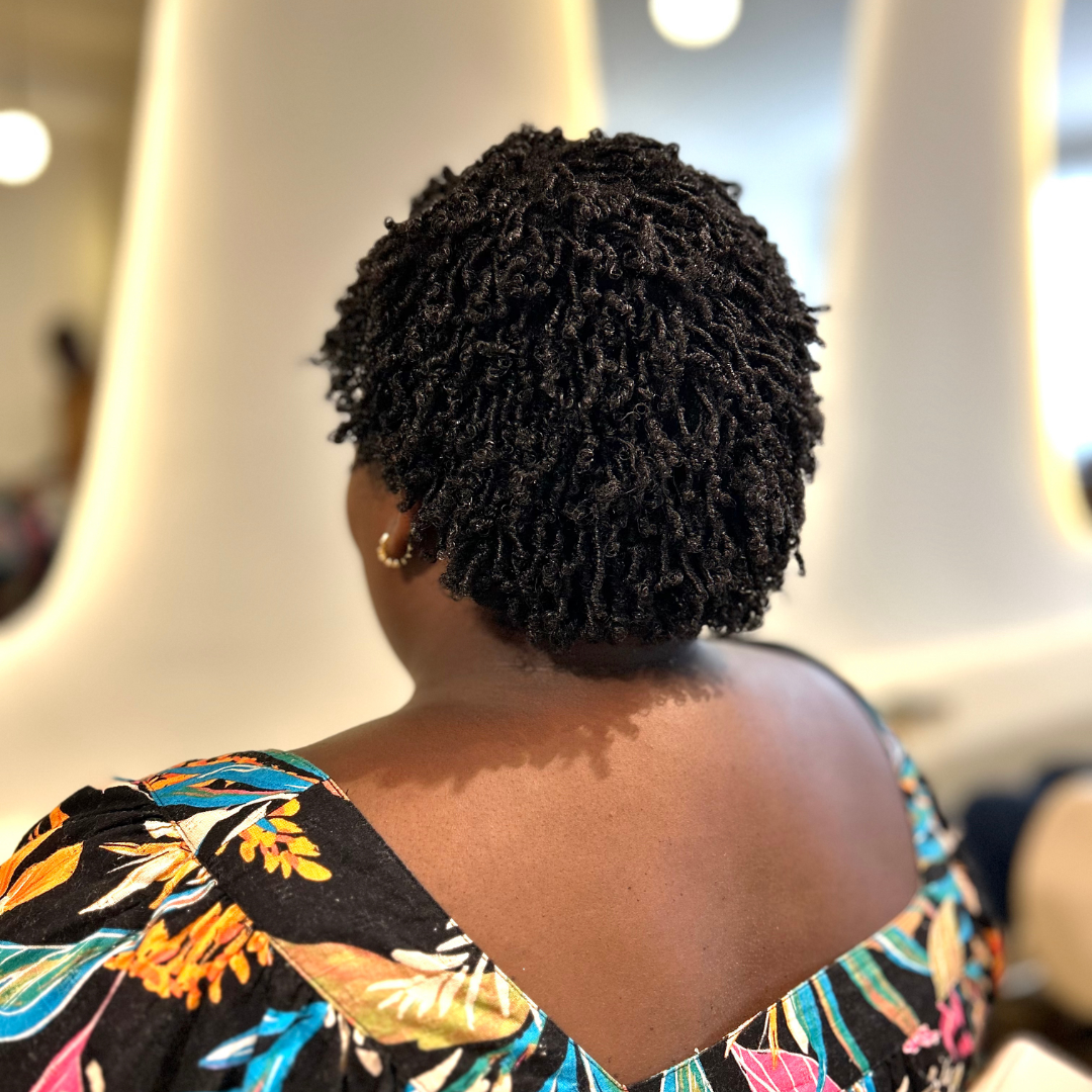 Finger Coils Karim Salon & Spa