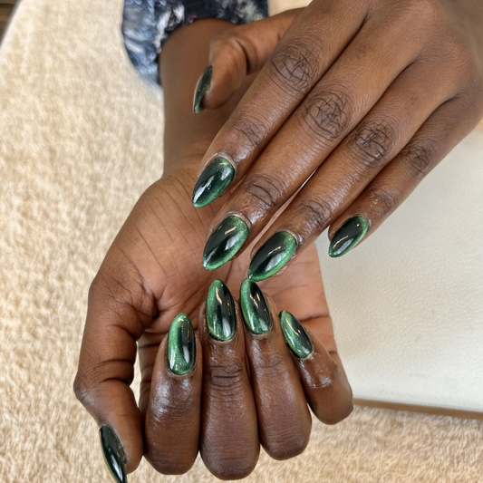 Gel X – Cat Eye Karim Salon & Spa