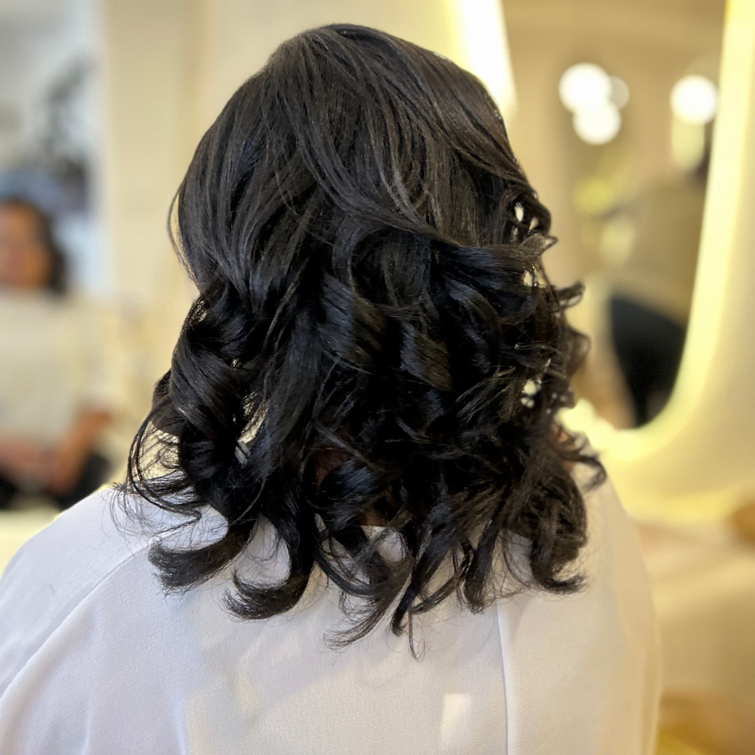 Relaxed Wash & Set + Styling Karim Salon & Spa